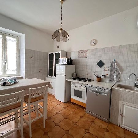 45°-13° Nord Est Apartment Trieste Bagian luar foto
